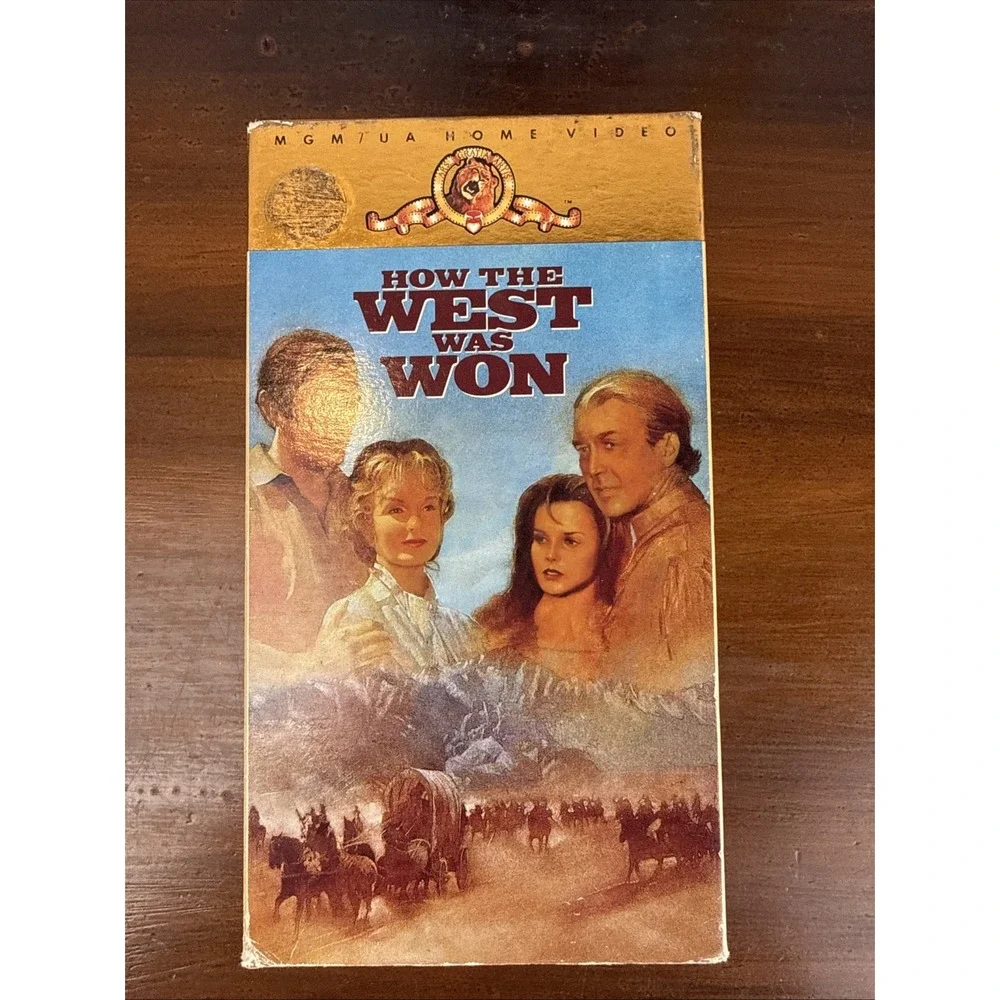 Lot Of 7 Western VHS Videos- John Wayne - Lonesome Dove, Clint‎ Eastwood